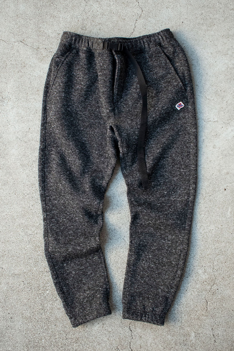 "KNIT FLEECE CRIMBING PANTS"（ニットフリースクライミングパンツ）