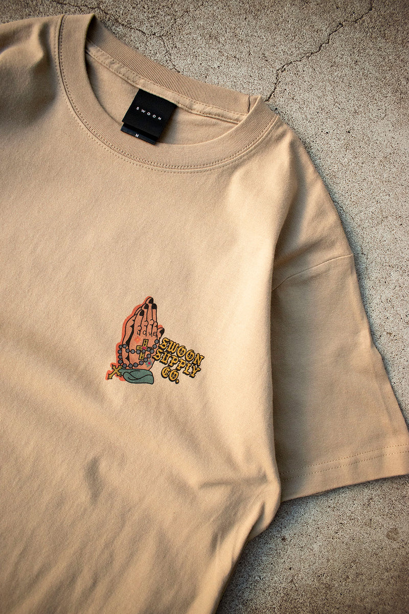 "PRAY HANDS" TEE